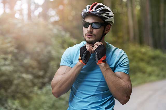 abbigliamento-ciclismo Abbigliamento per ciclisti